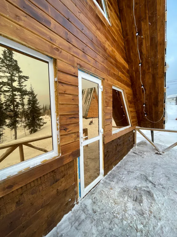 Коттедж Уютный дом с видом на горы — Шерегеш