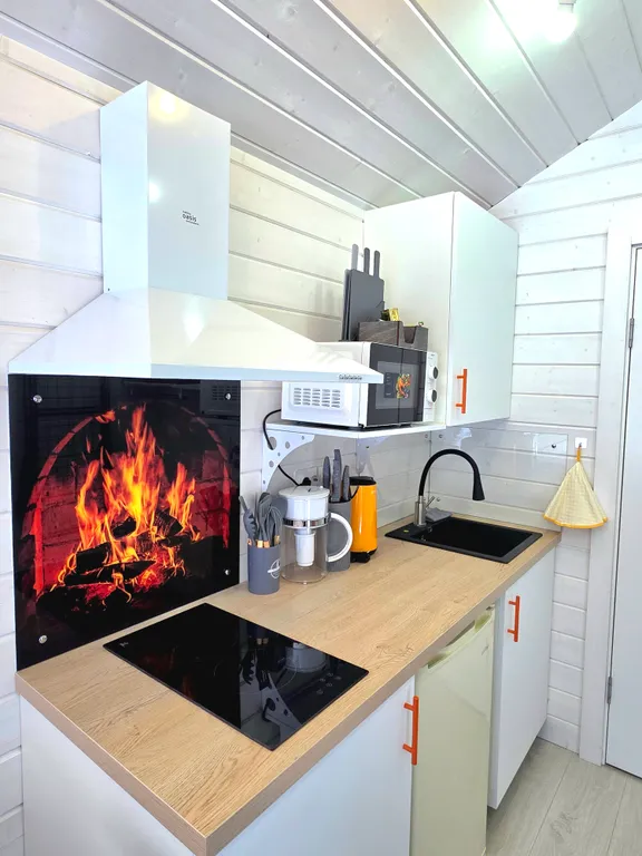 Дом Романтичный на заливе реки Нерль с видом на лес, 2 человека