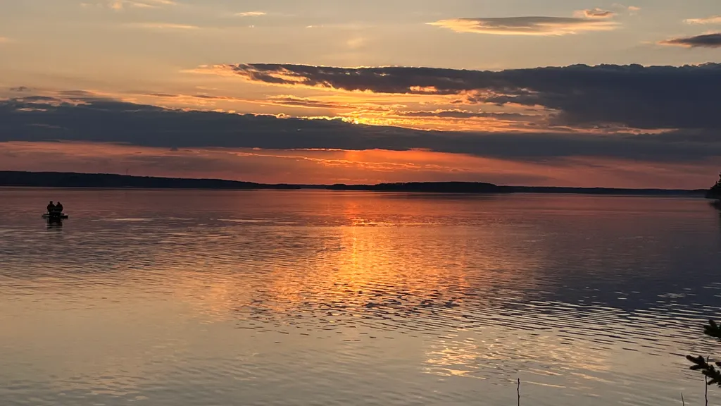 Коттедж Коттедж Гармония леса на берегу озера Волго на Селигере — Турбаза Чайка