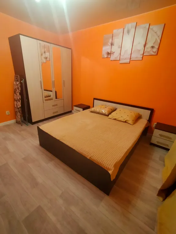 Огромная 3-комнатная квартира с новым ремонтом