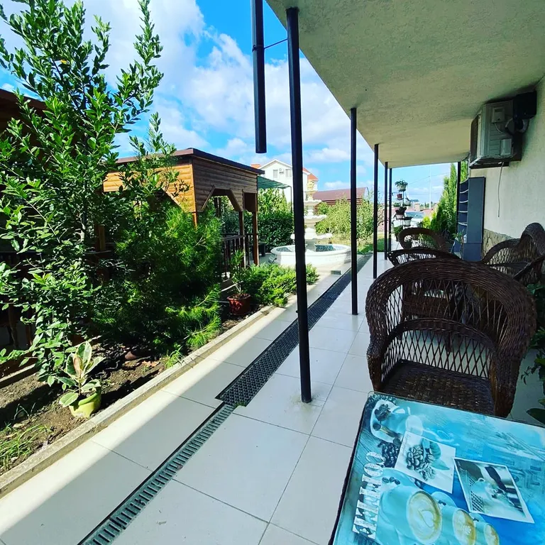 Квартира Квартира-студия у моря с большой кроватью и диваном-кроватью — Севастополь