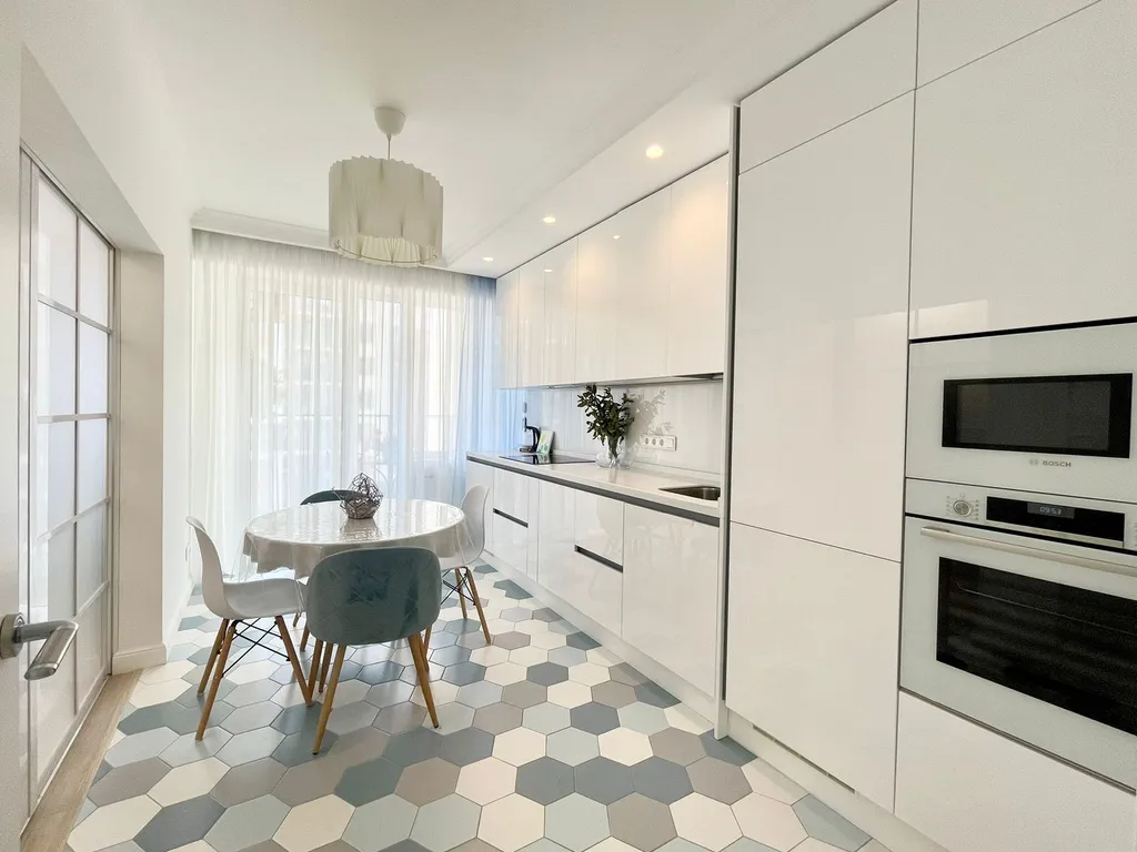 Двухкомнатная квартира в трех минутах от моря