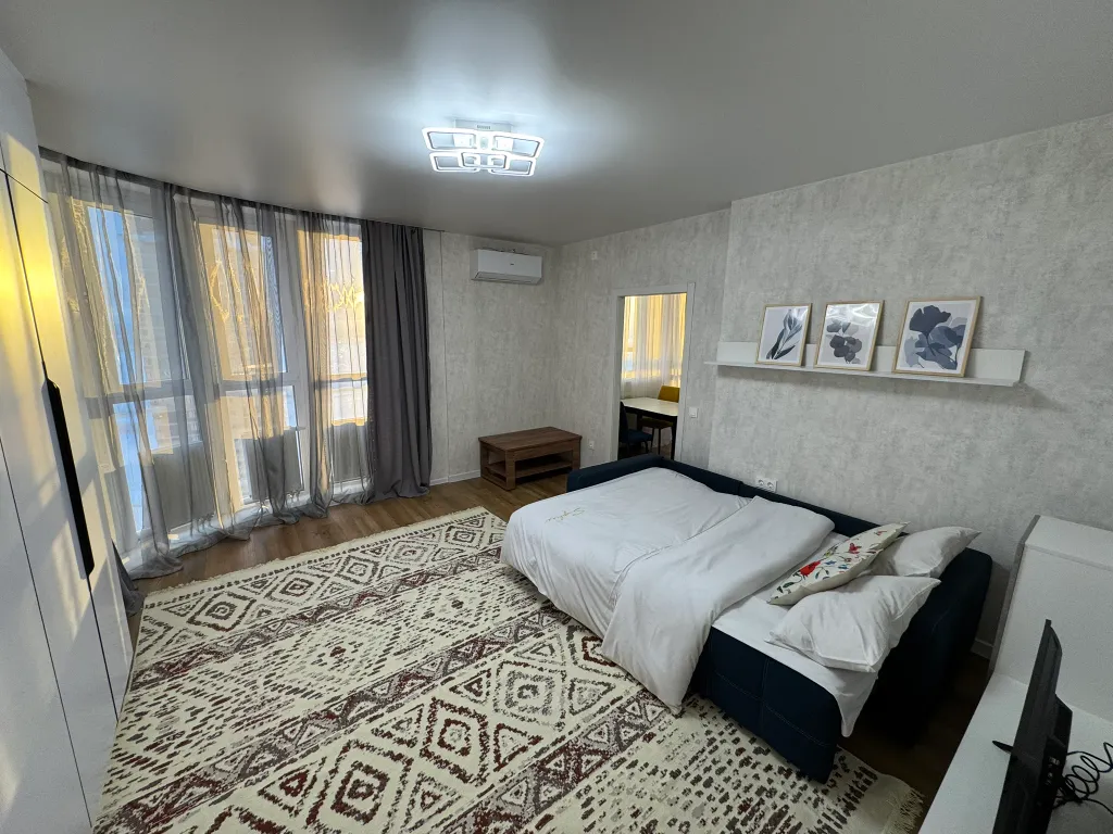 Просторная видовая квартира в ЖК Возрождение