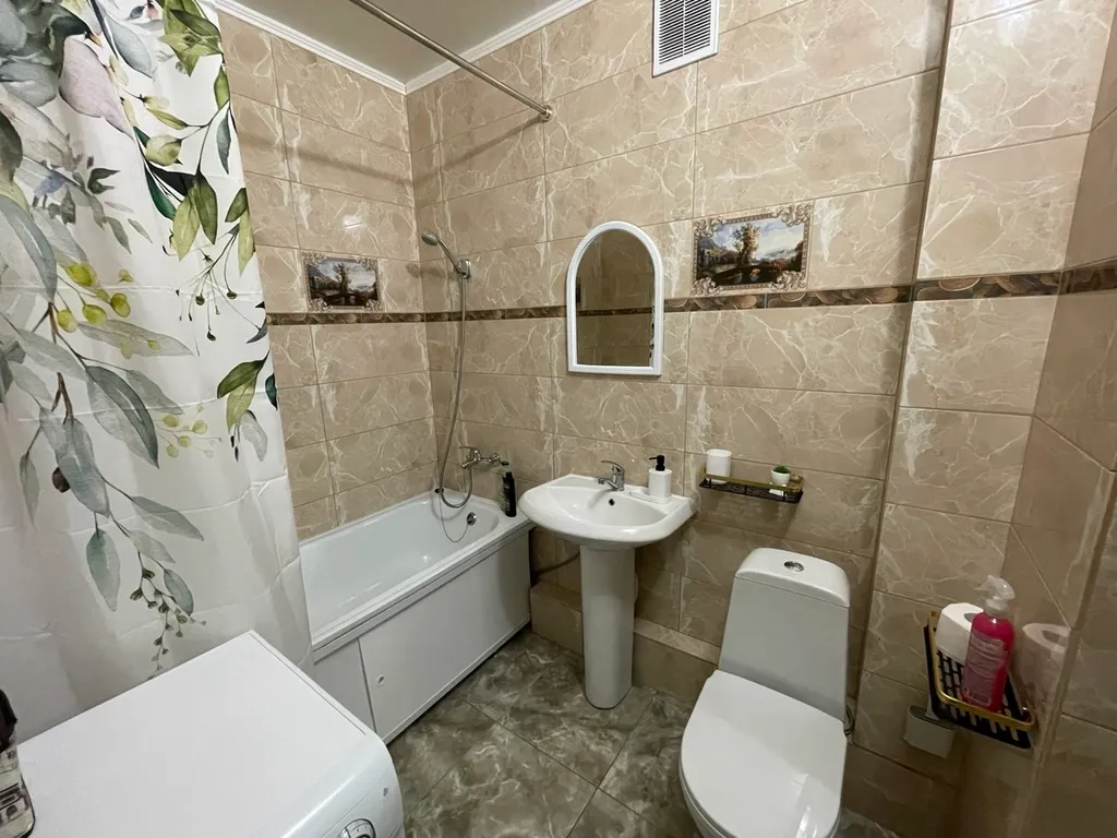 Светлый Apart