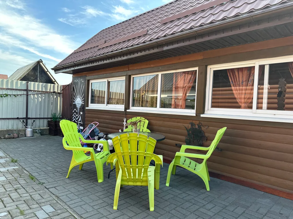 Деревянный дом изба