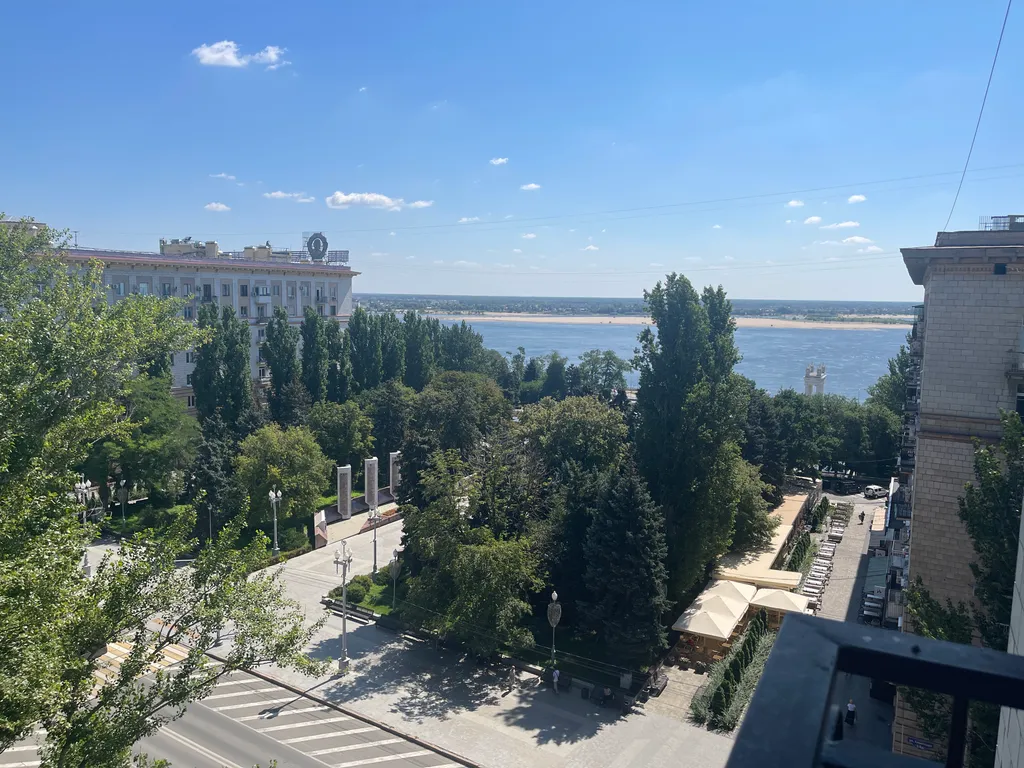 2-х комнатная видовая квартира в центре города