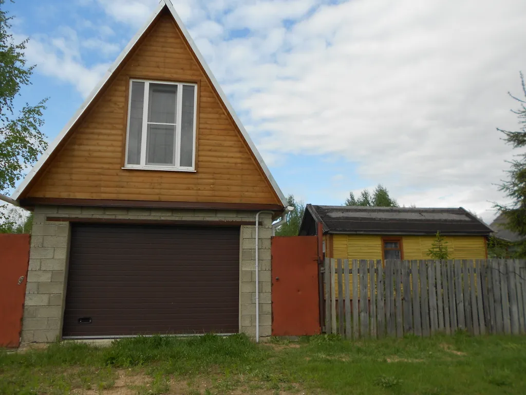 Домик на Волге