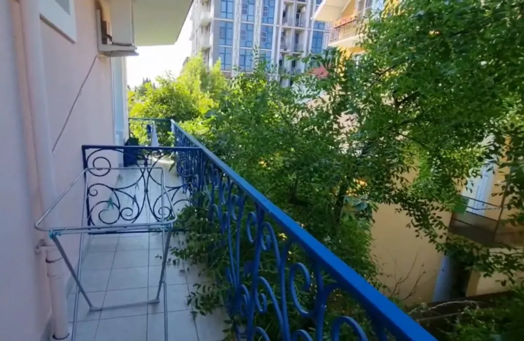 Квартира Комната с удобствами и видом на сад — Сочи