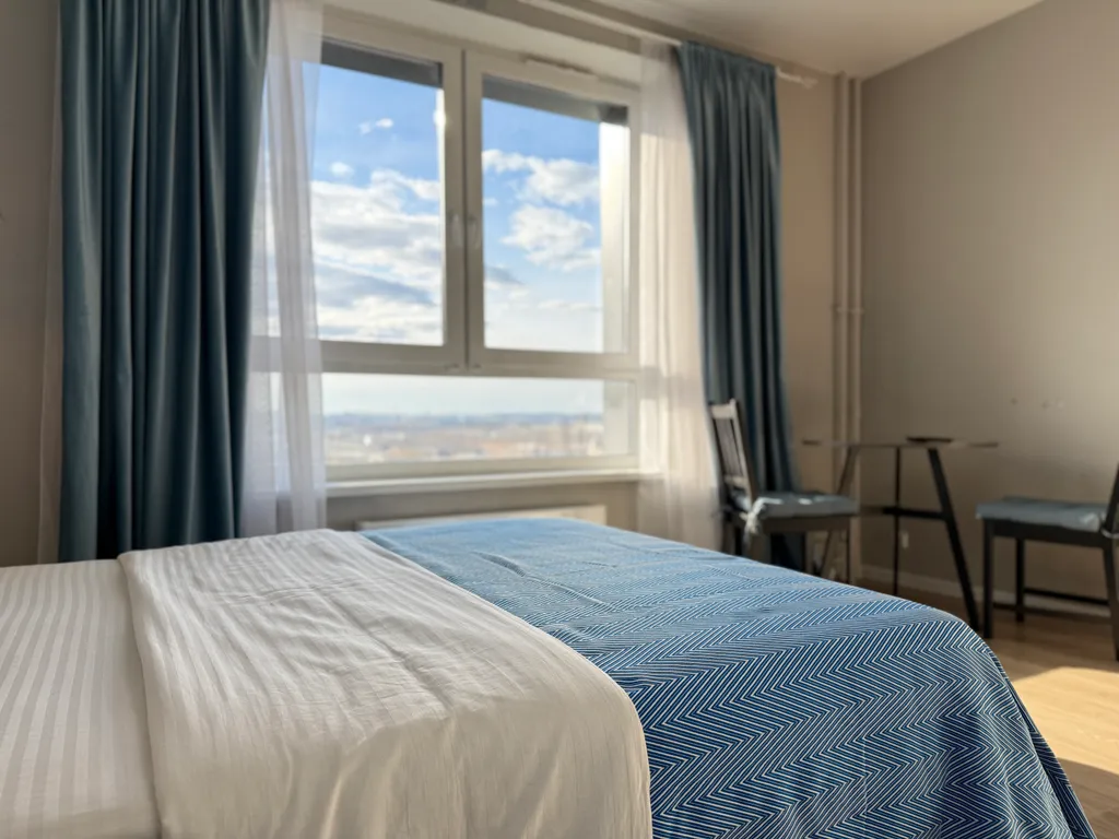 Тут хорошо на Проспекте Космонавтов