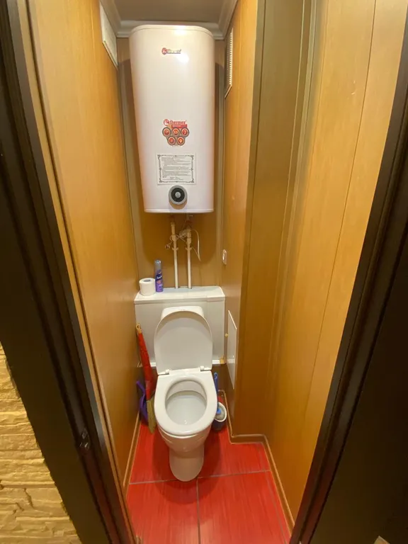 2-комнатная квартира с видом на город и балконом