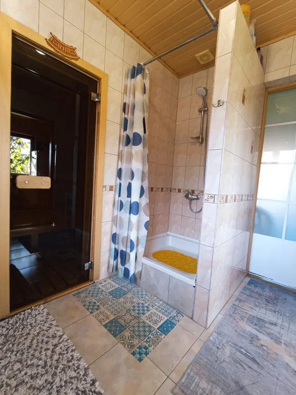 Гостевой домик на Янтарной с банькой