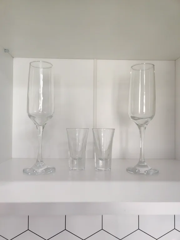 Дизайнерская и просторная квартира недалеко от центра