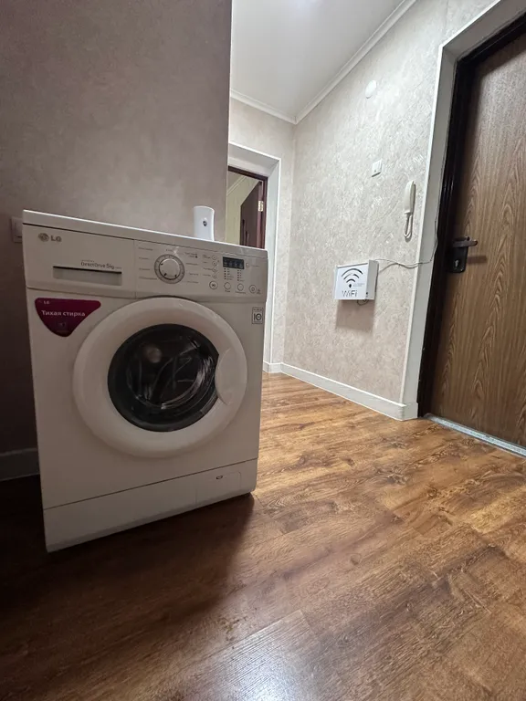 Квартира Уютная квартира в районе жд вокзала — Симферополь