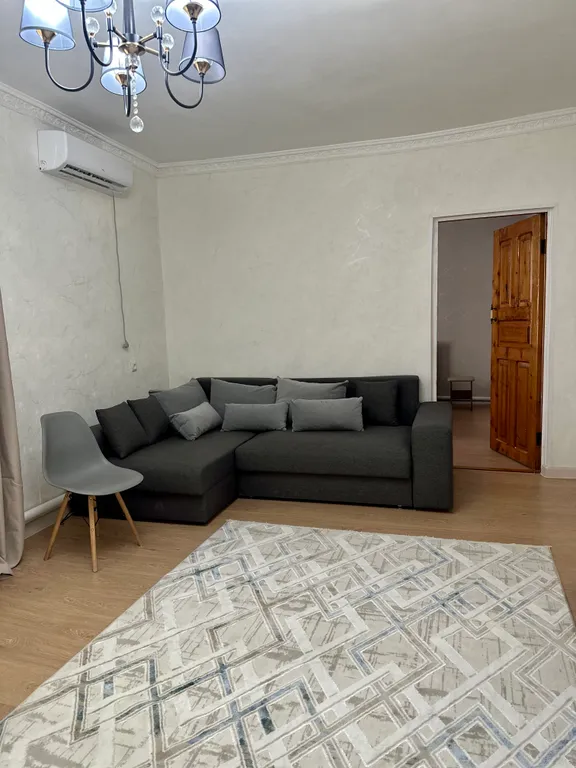 Уютный светлый дом недалеко от моря