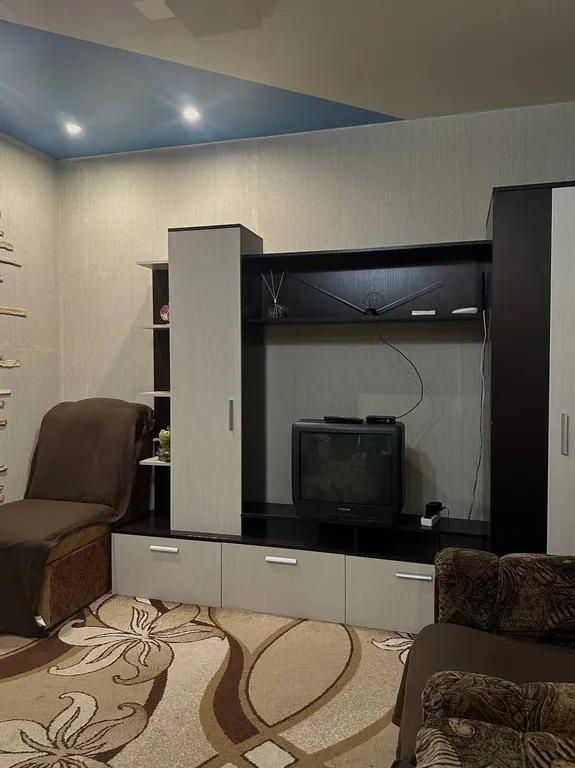 Квартира в тихом районе от трассы 10 минут