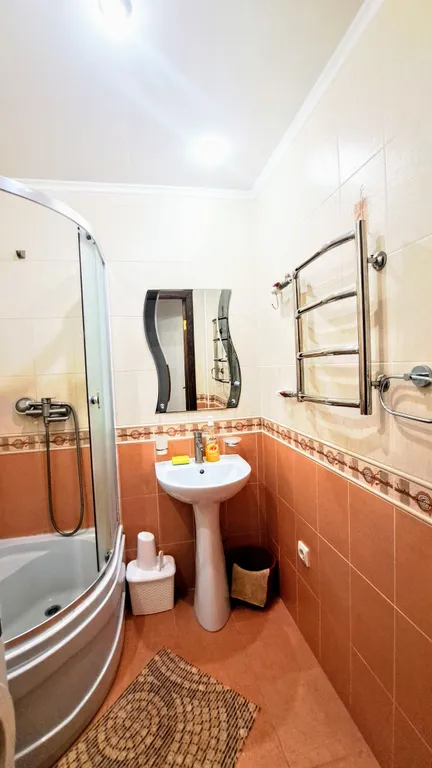 Уютная квартира в центре поселка