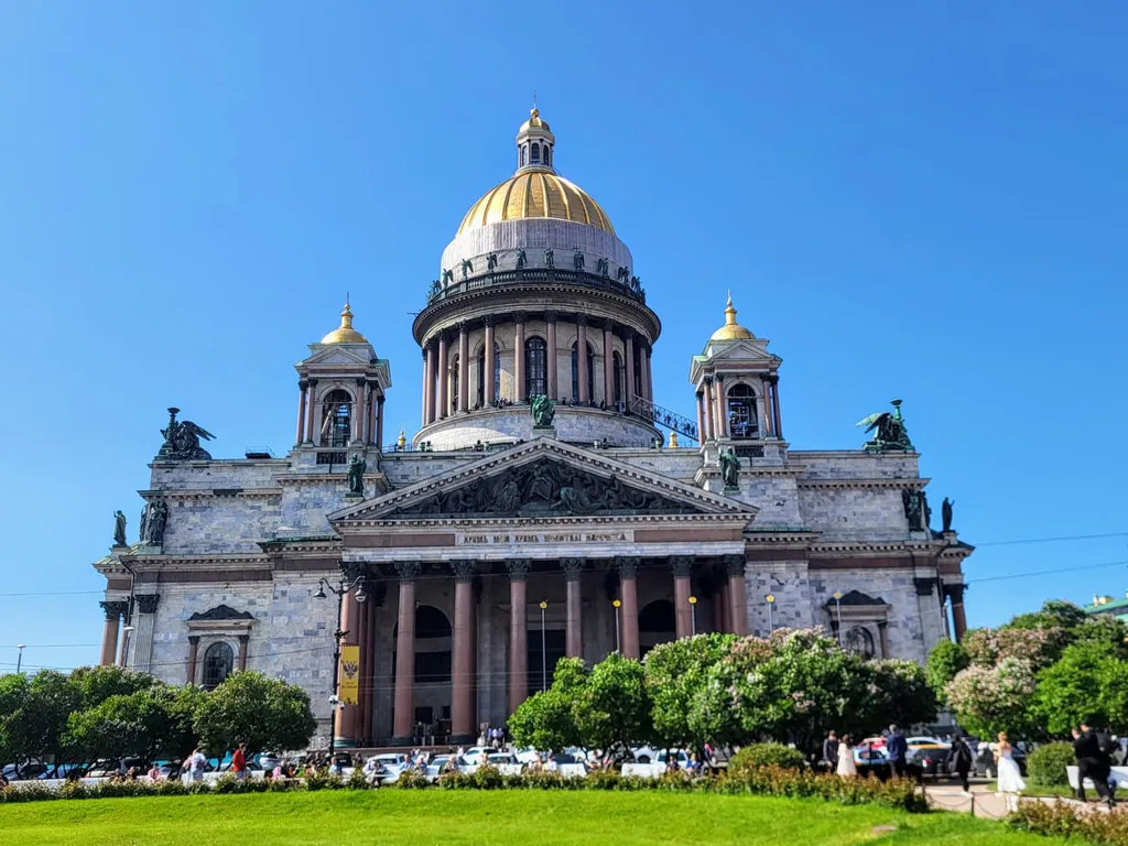 Квартира Квартира в историческом центре с балконом — Санкт-Петербург