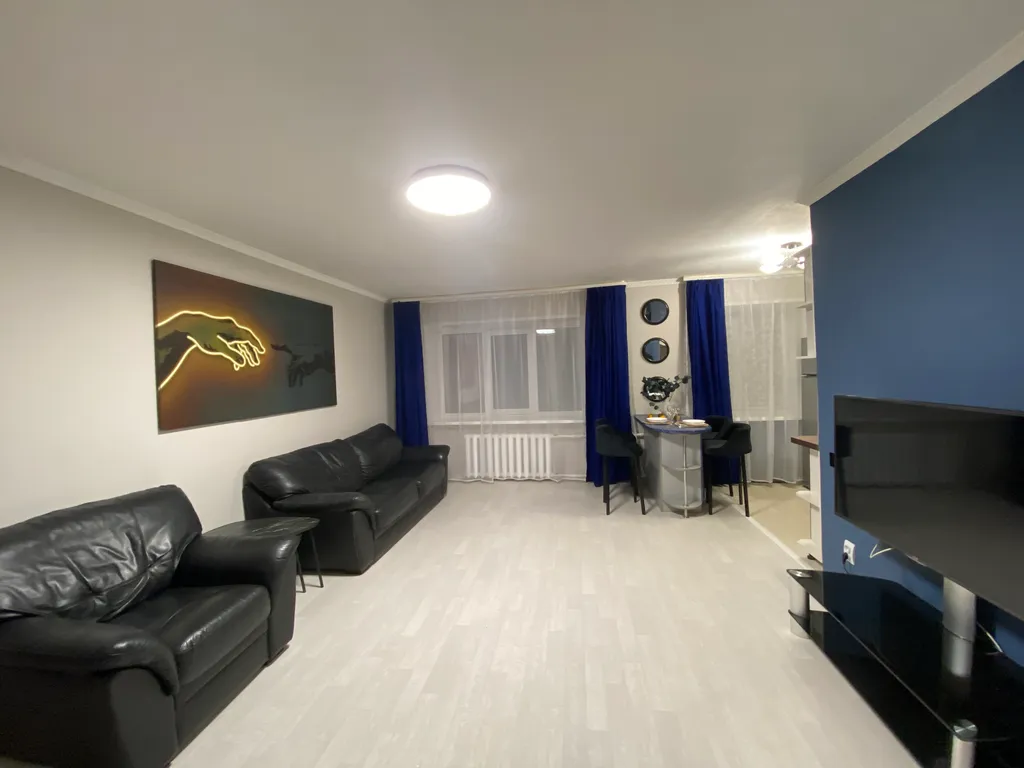 Просторная двухкомнатная квартира в центре недалёко от кремля