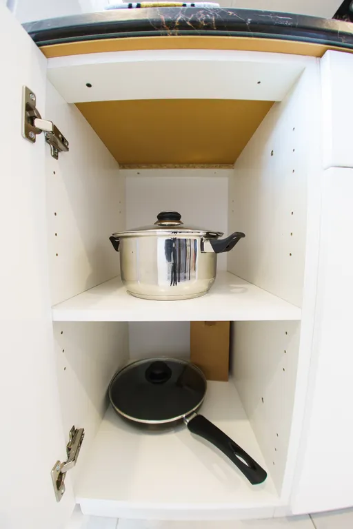 Однушка с двуспальной кроватью и диваном