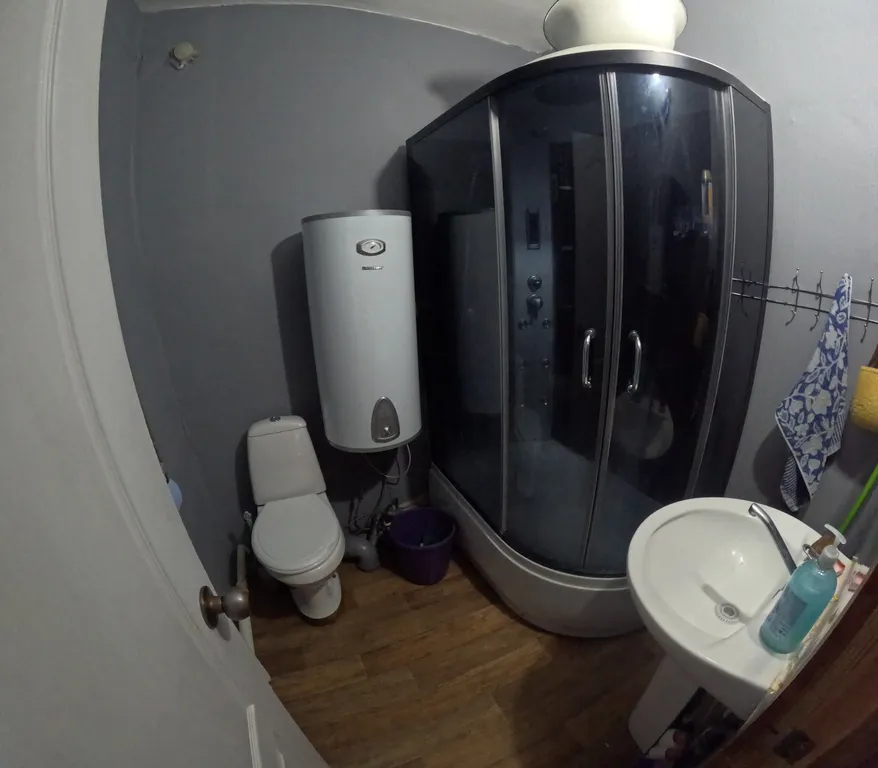 Комната с видом на Байкал