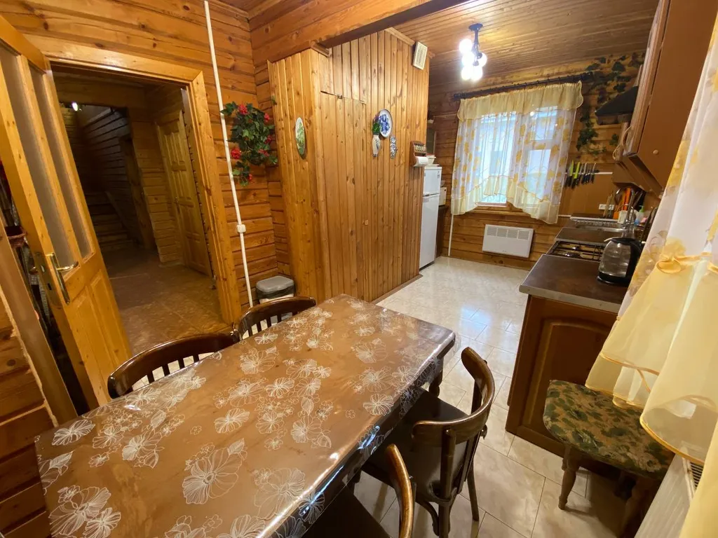 6-комнатный Дом