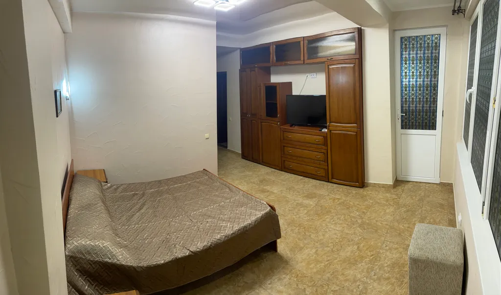 Апартаменты на берегу моря в Крыму