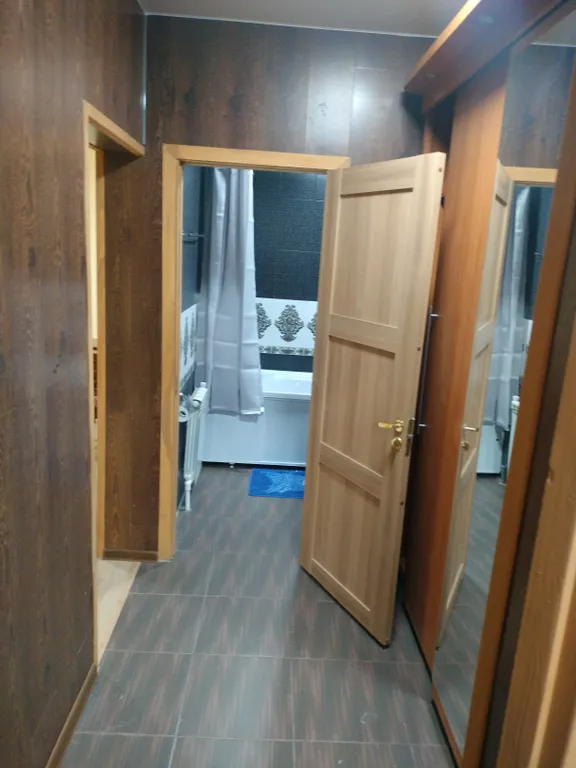 Комната в уютном теплом в доме с парковой и видеонаблюдением