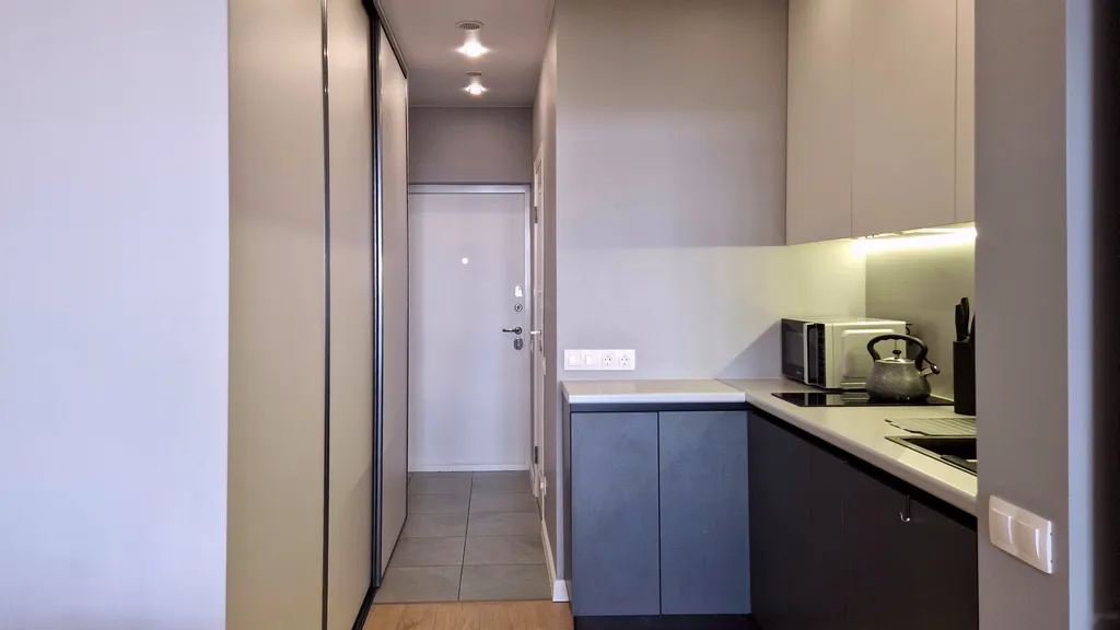 Новая квартира с видом на море и бассейном