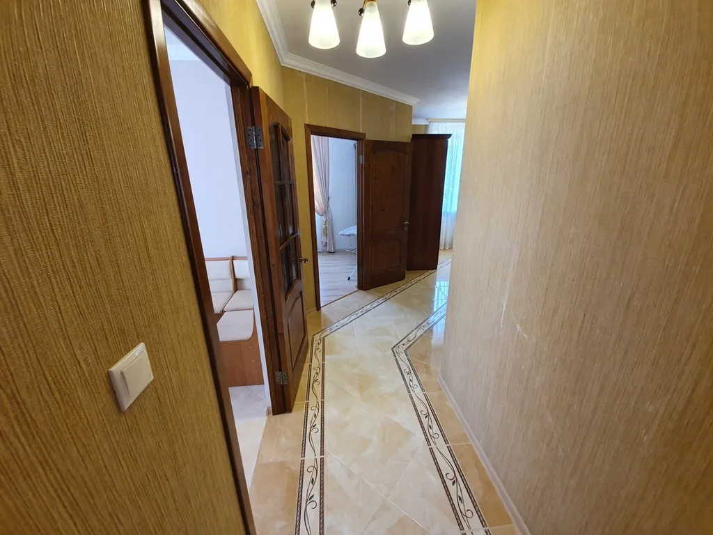 Жилье со своей кухней в частном секторе возле кинотеатра ракета