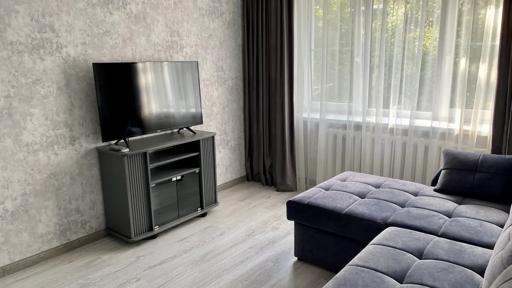 Уютная 2-комнатная квартира с новым современным ремонтом и мебелью