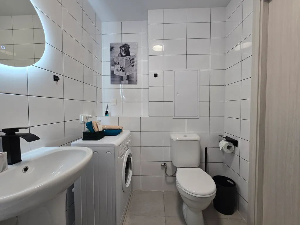 Стильная евродвушка у МРНЦ имени Цыба