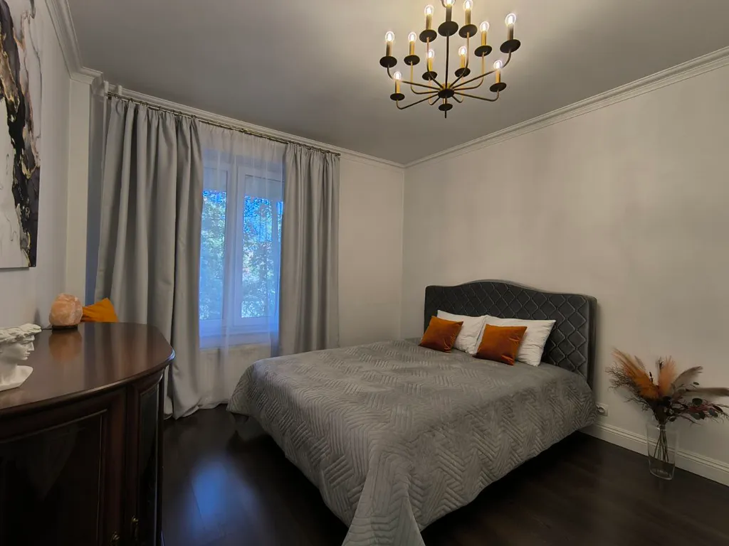 Velvet Aparts трехкомнатные в центре с парковкой