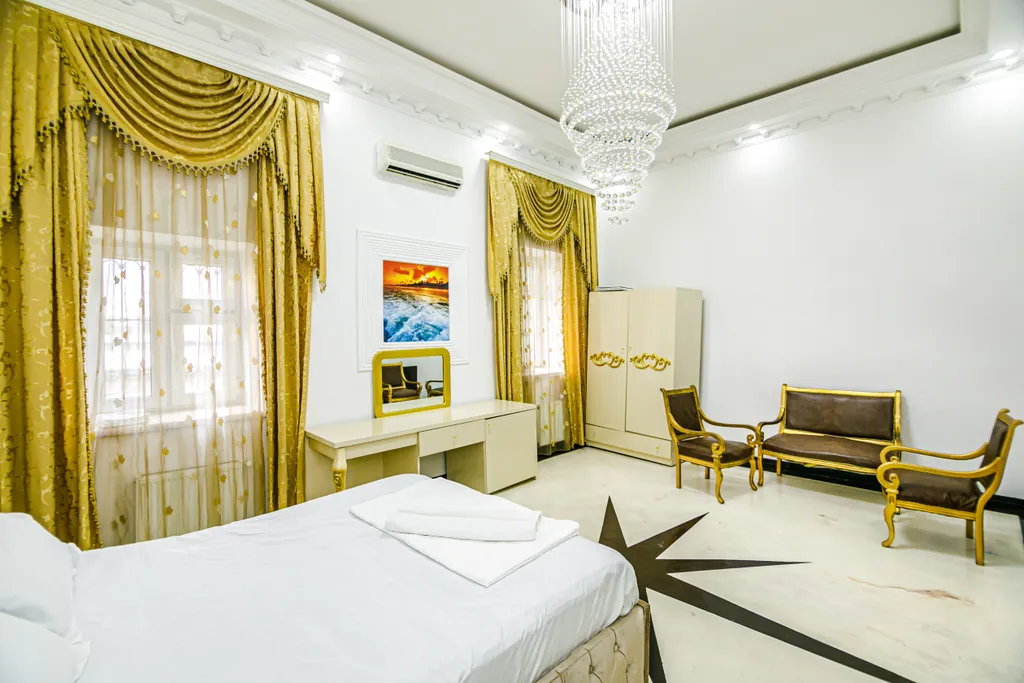 Star apartments в центре города.