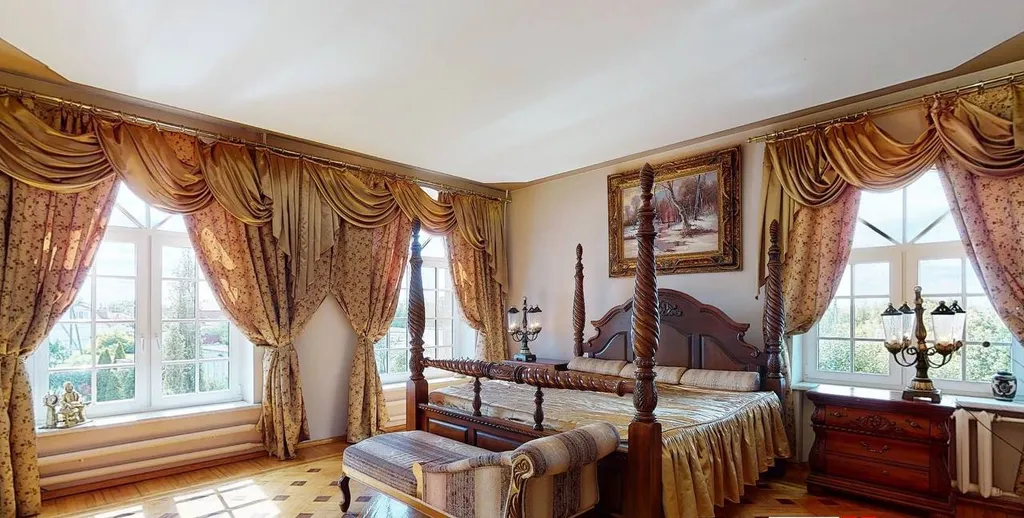 Большой, уютный дом с бильярдом в городе Гомеля. Отличное место.