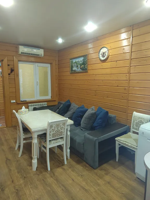 Коттедж Деревянный домик в лесной чаще рядом с морем — Геленджик