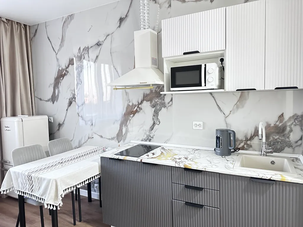 Квартира Квартира студия в центре города — Тюмень