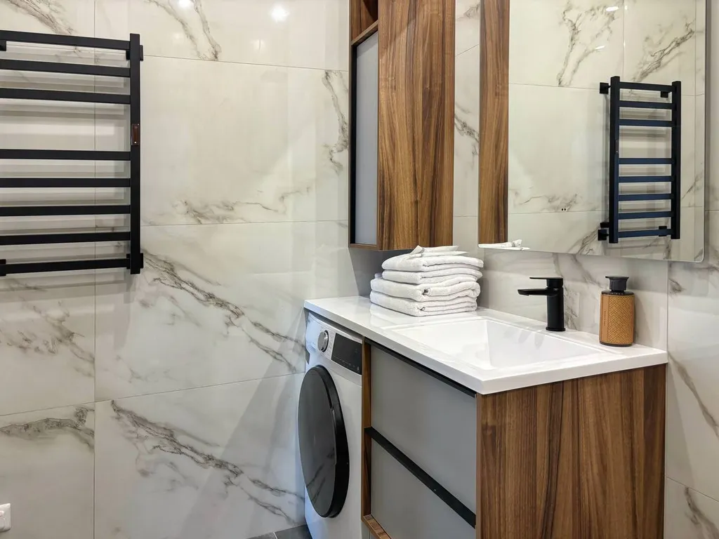 Дизайнерская евродвушка в центре города в топовом ЖК Лесопарковый