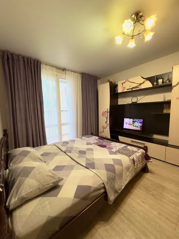 Чистая и уютная квартира в новом доме — аренда посуточно в Отрадное