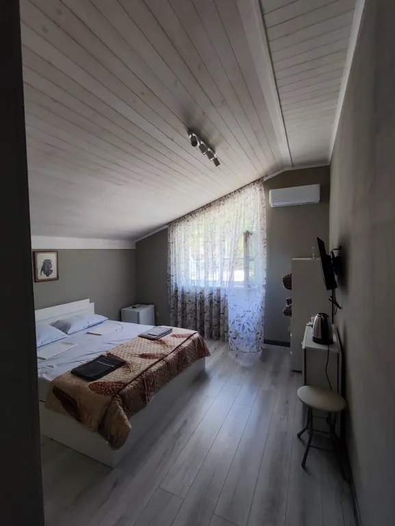 Новый номер рядом с морем