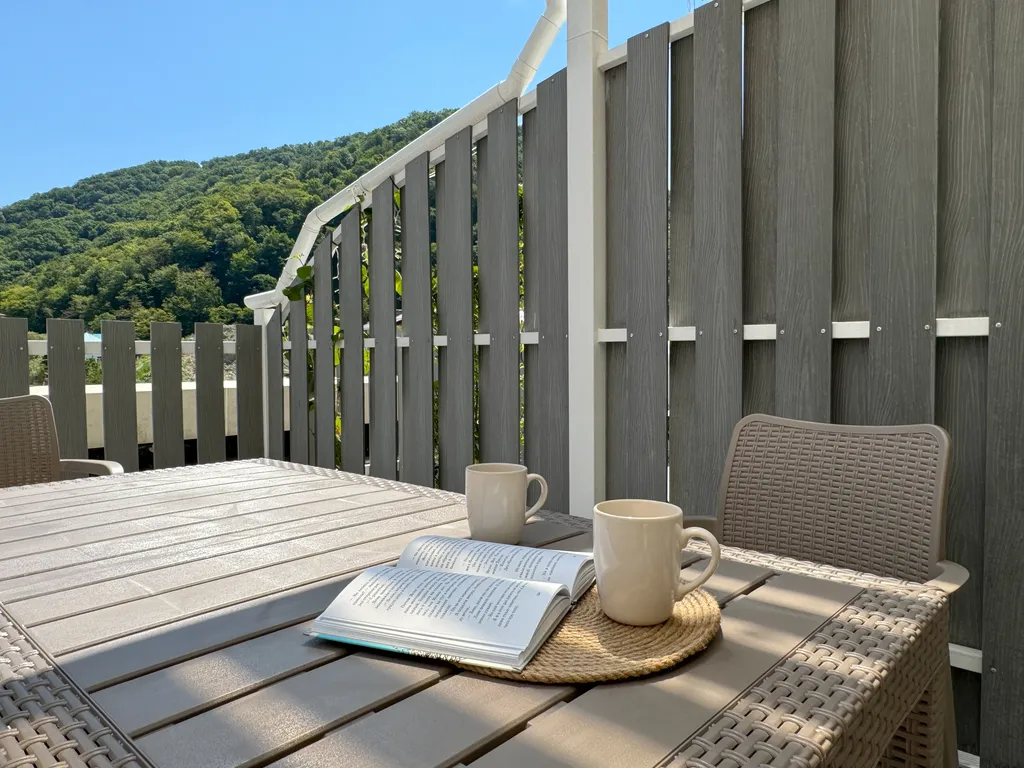 Просторная и светлая студия с большой террасой в Ольгинке!