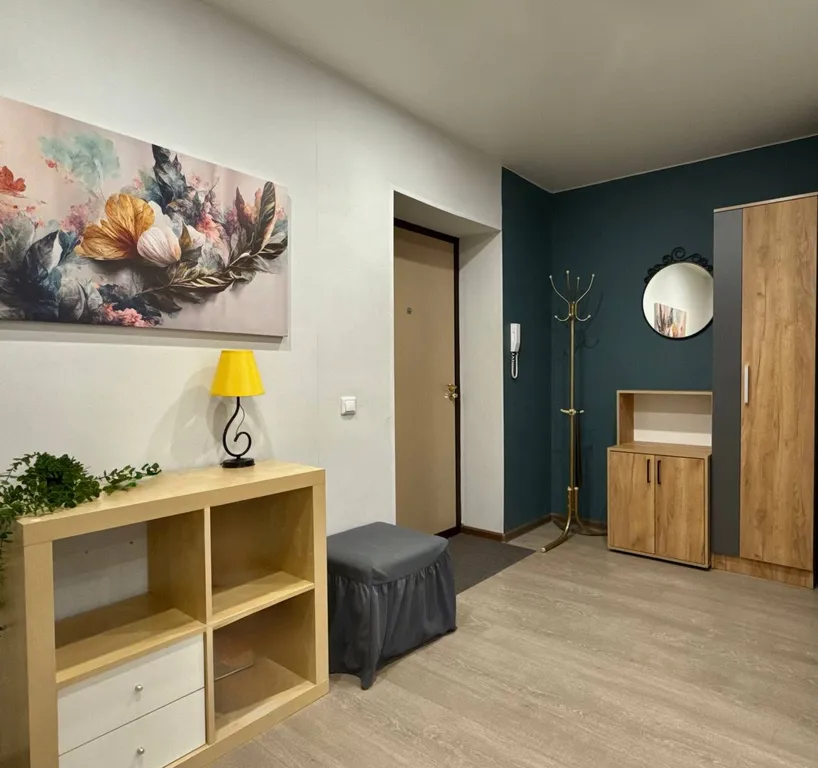 Просторная однушка в новом доме с большой парковкой