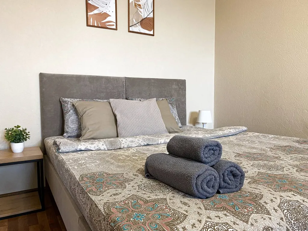 Квартира Отличные Апартаменты — аренда посуточно в Барнаул