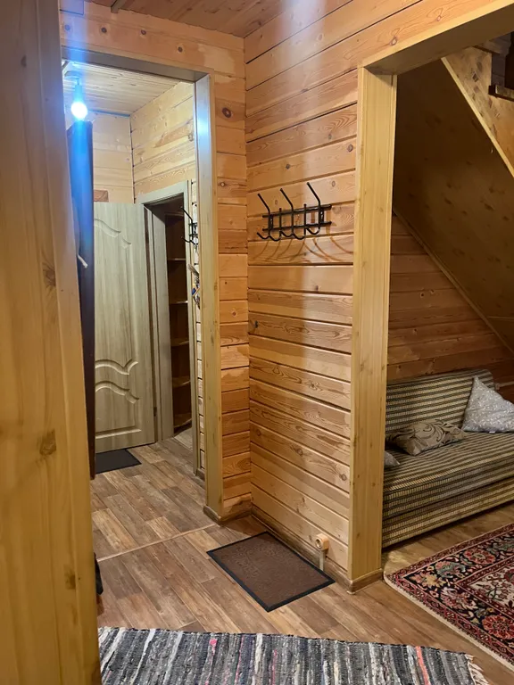 Дом для отдыха на лесной опушке с баней