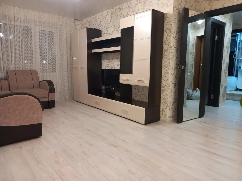 Уютная квартира в центре города — аренда посуточно в Камышин