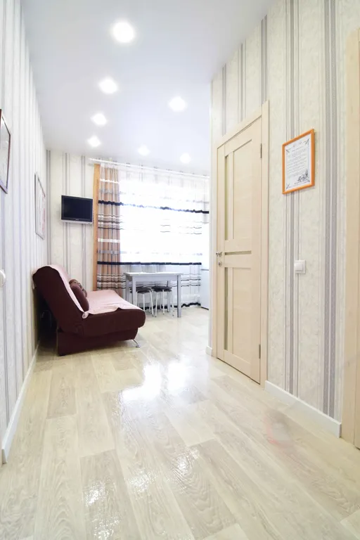 Квартира рядом с ТЦ Аура и жд Аэропорт