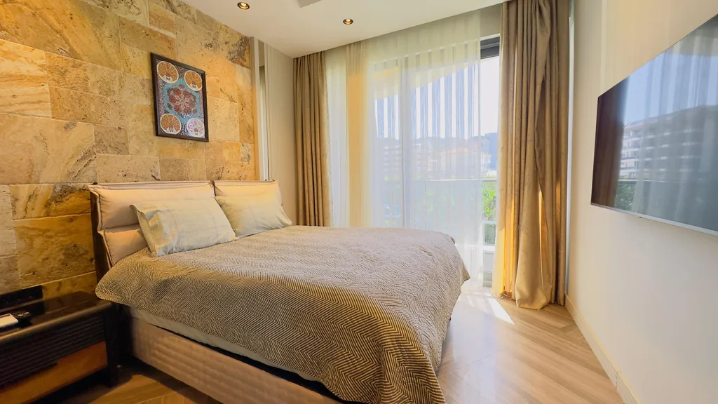 Duplex 3+1 в современном комплексе Via Mar Residence с выходом в сад