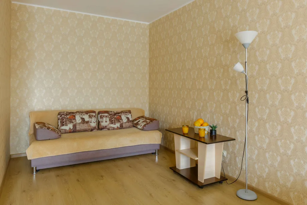 Светлая квартира с панорамными окнами в 10 минутах от парка в центре