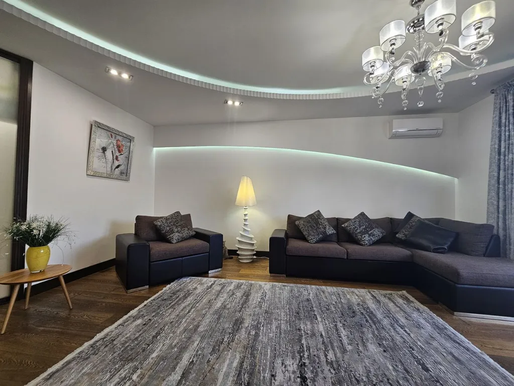 2-комнатная квартира с красивейшим видом на море и горы