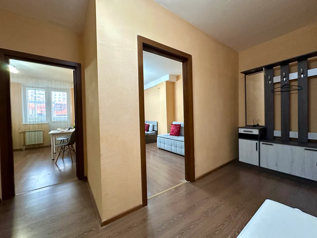 1-комнатная в мкр.Энтузиастов