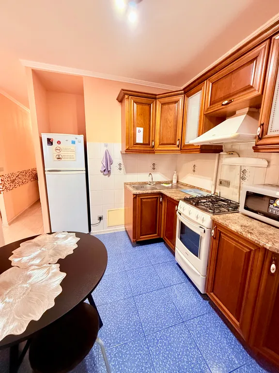 Панорамный вид на Иртыш с 8 этажа